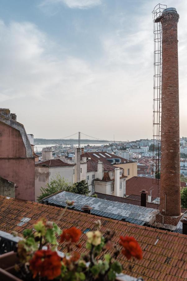 Elegant 3 Bedroom Flat With View In Principe Real Lisboa Exterior foto